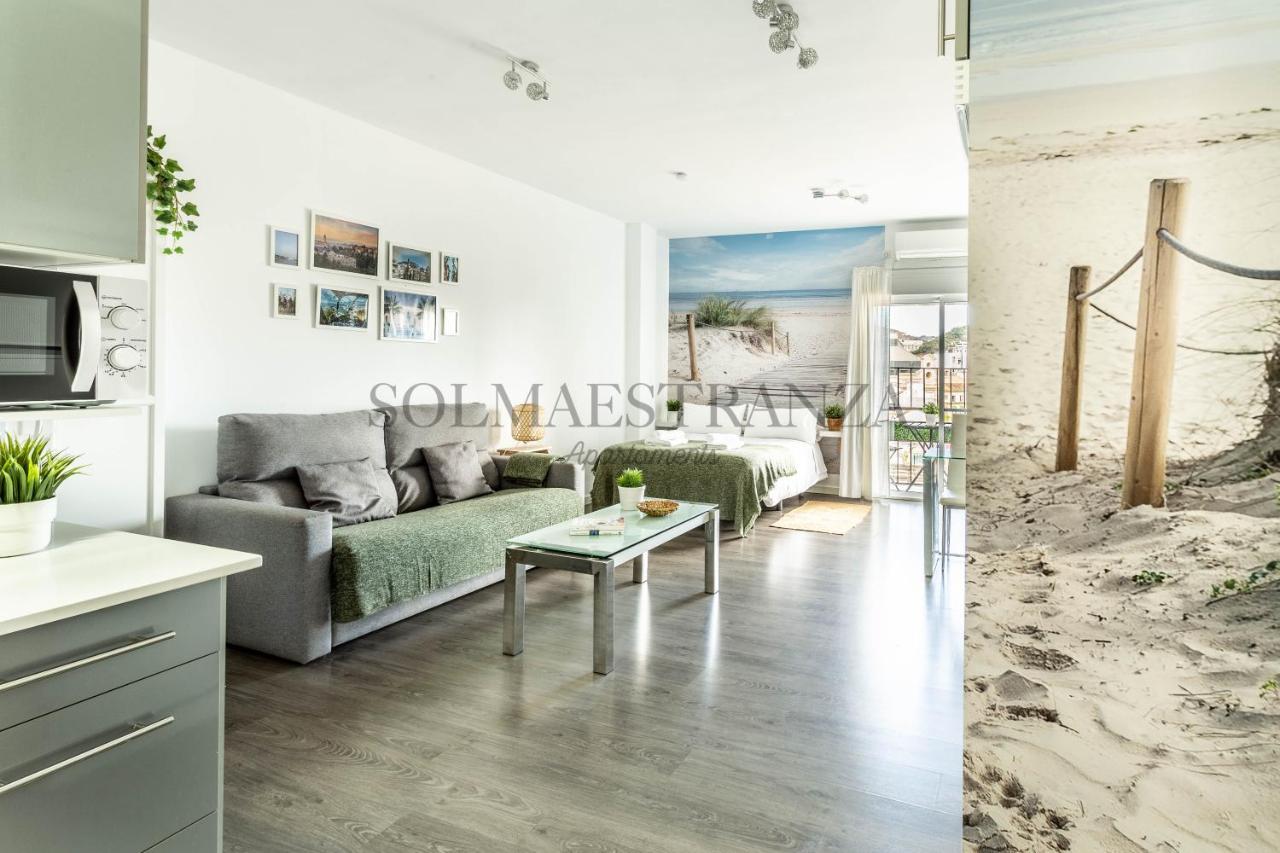 Atarazanas Apartment By Sol Maestranza Malaga Exterior photo